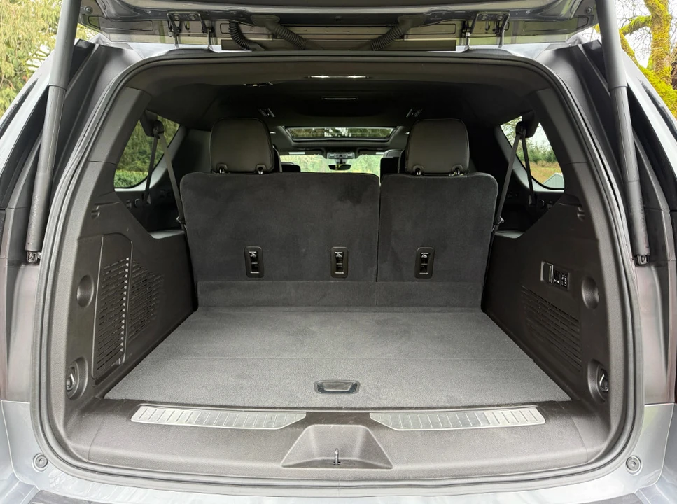 2021 GMC Yukon 5th Gen - Image 11 of 15