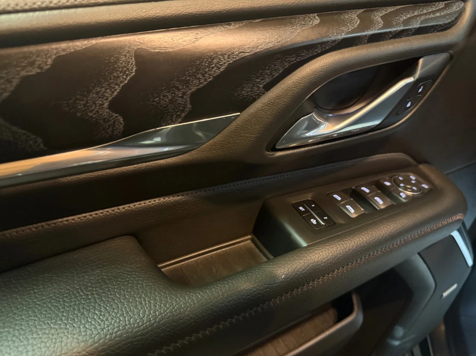 2021 GMC Yukon 5th Gen - Image 9 of 15