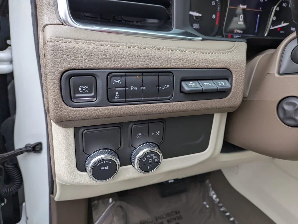 2021 GMC Yukon 5th Gen - Image 17 of 21