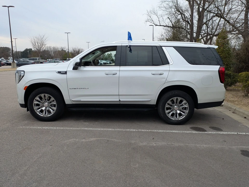 2021 GMC Yukon 5th Gen - Image 7 of 21