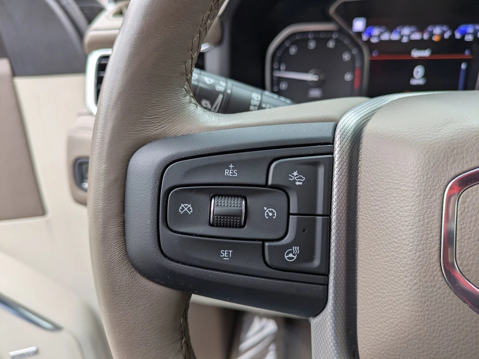 2021 GMC Yukon 5th Gen - Image 18 of 21