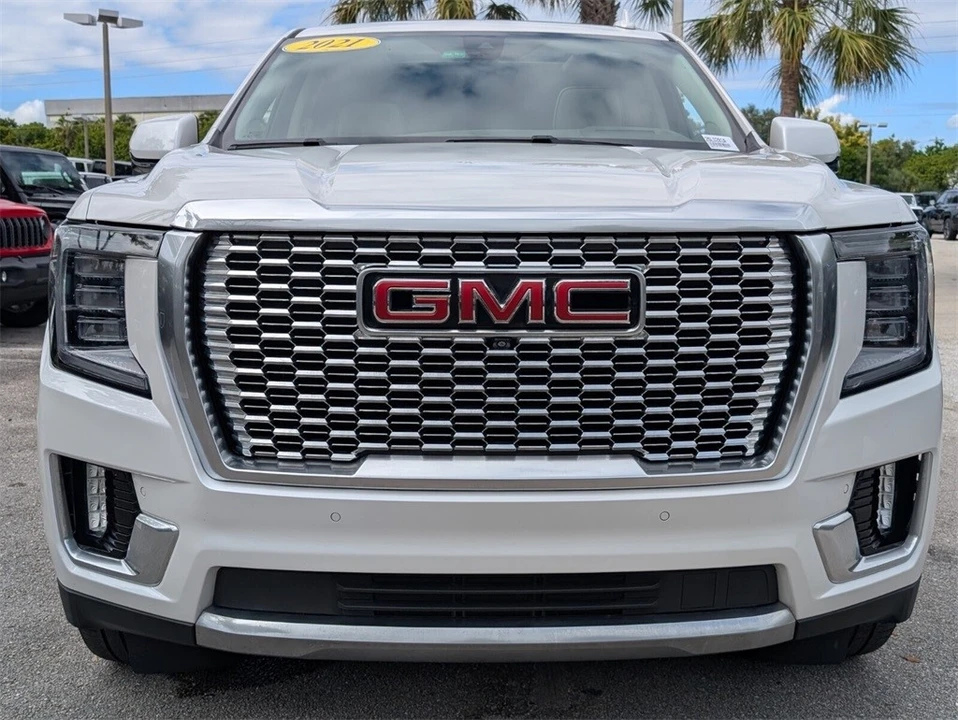 2021 GMC Yukon 5th Gen - Image 3 of 12