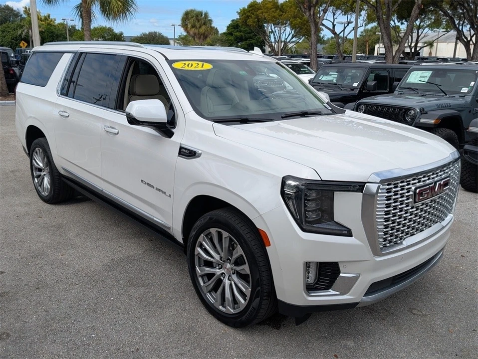 2021 GMC Yukon 5th Gen - Image 2 of 12