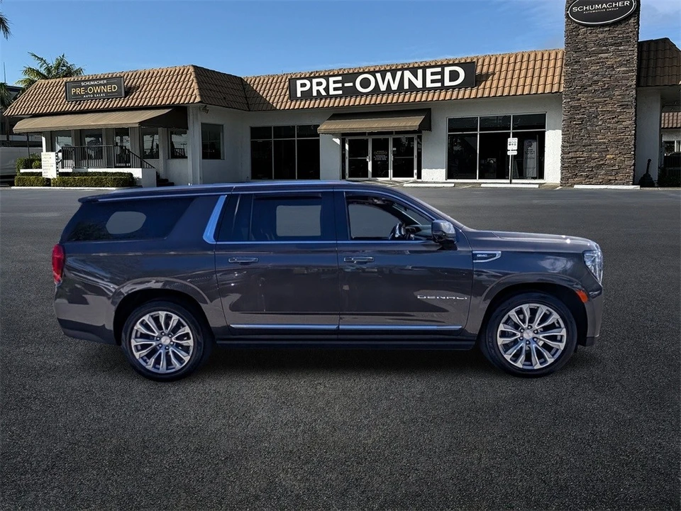 2021 GMC Yukon 5th Gen - Image 8 of 12