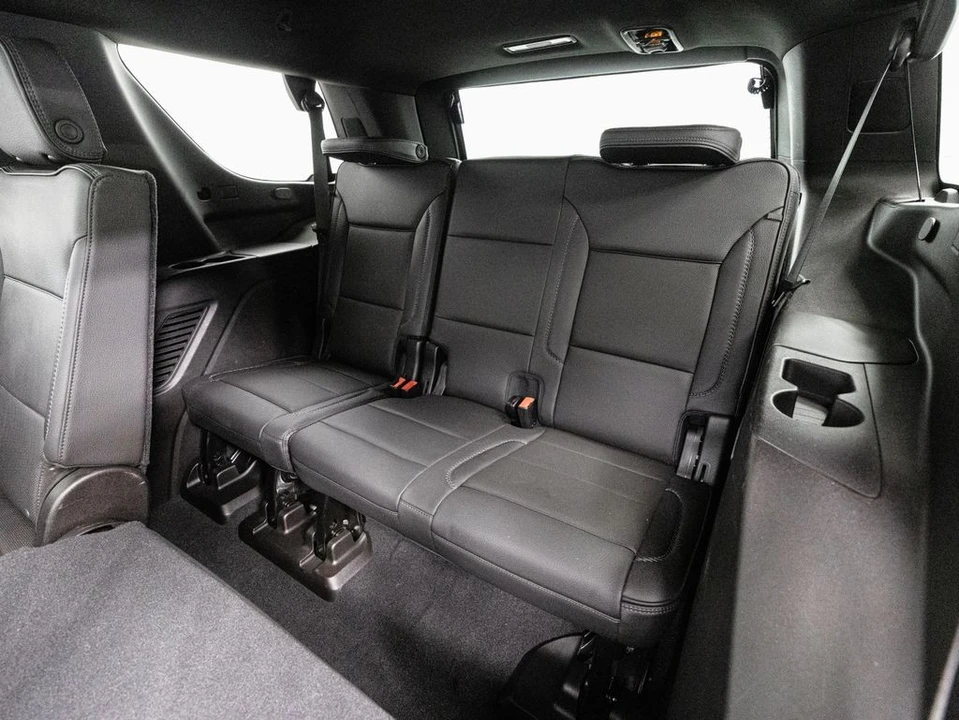 2021 GMC Yukon 5th Gen - Image 29 of 31