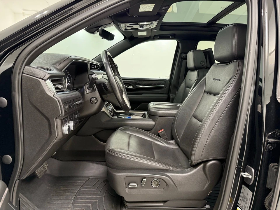 2021 GMC Yukon 5th Gen - Image 17 of 21
