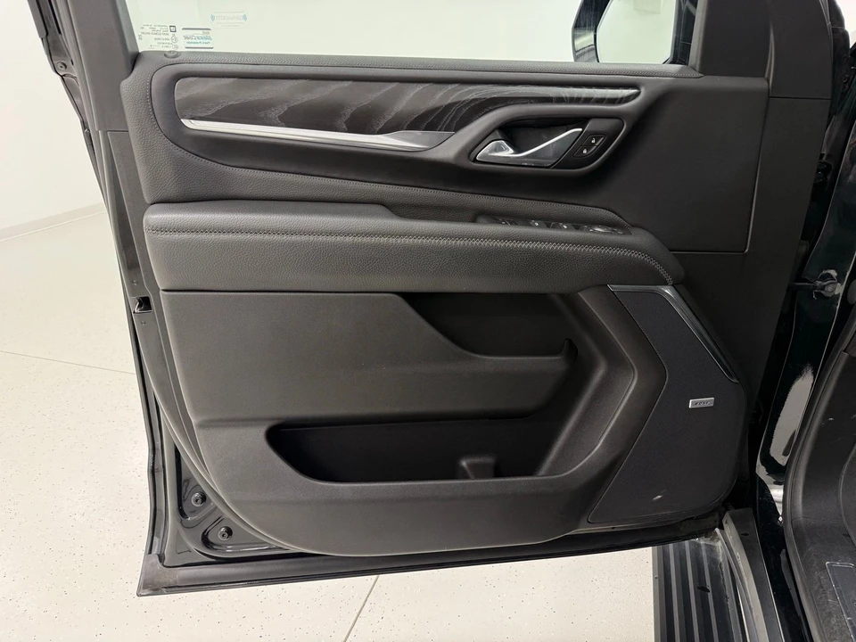2021 GMC Yukon 5th Gen - Image 11 of 21