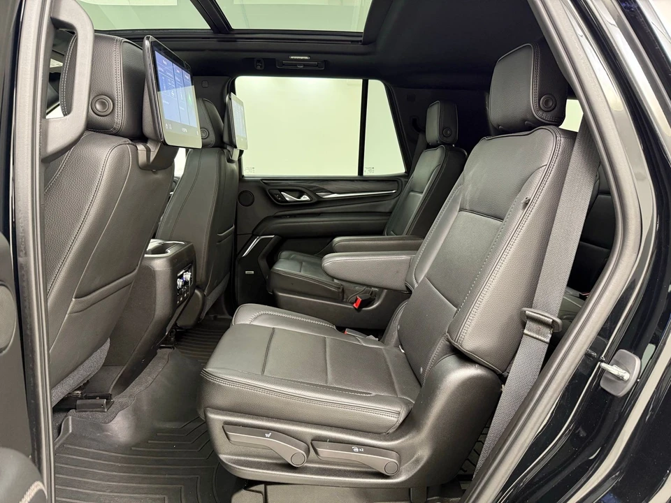 2021 GMC Yukon 5th Gen - Image 21 of 21