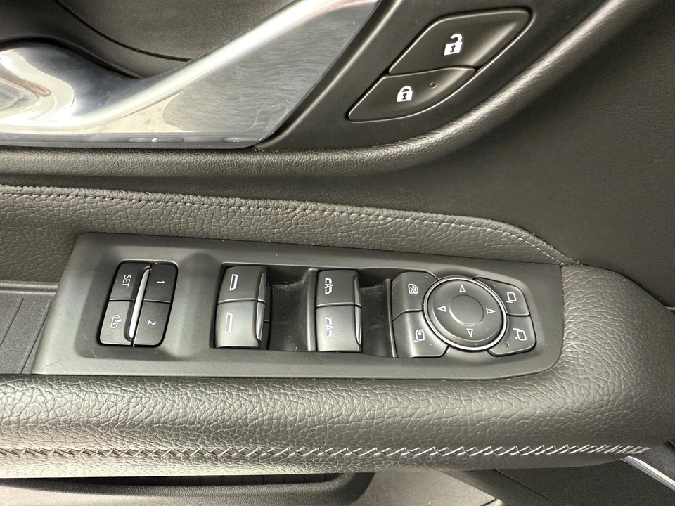 2021 GMC Yukon 5th Gen - Image 11 of 21