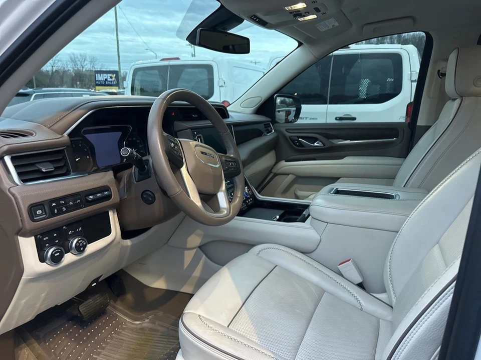 2021 GMC Yukon 5th Gen - Image 3 of 4