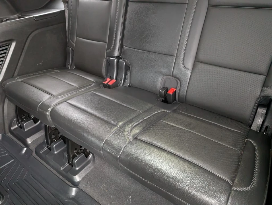 2021 GMC Yukon 5th Gen - Image 10 of 21