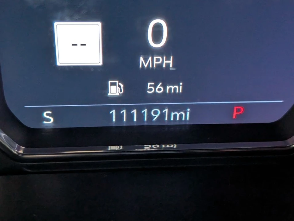 2021 GMC Yukon 5th Gen - Image 17 of 21