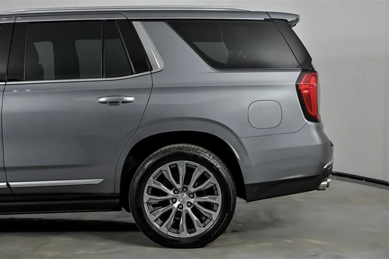 2021 GMC Yukon 5th Gen - Image 9 of 21