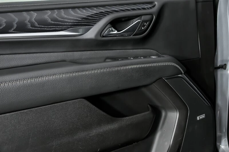 2021 GMC Yukon 5th Gen - Image 18 of 21