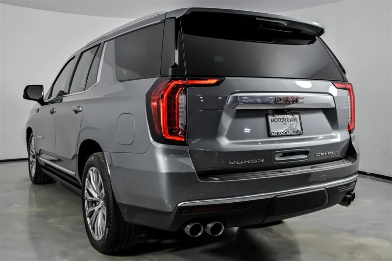 2021 GMC Yukon 5th Gen - Image 10 of 12