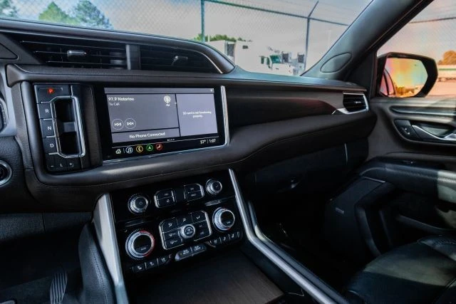 2021 GMC Yukon 5th Gen - Image 21 of 21