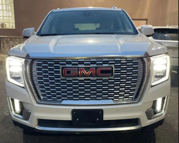 2021 GMC Yukon 5th Gen - Image 3 of 8