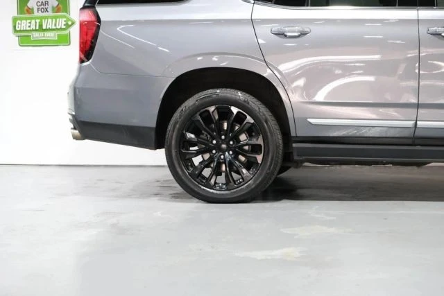 2021 GMC Yukon 5th Gen - Image 12 of 21