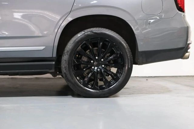 2021 GMC Yukon 5th Gen - Image 18 of 21