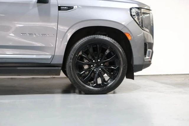 2021 GMC Yukon 5th Gen - Image 13 of 21