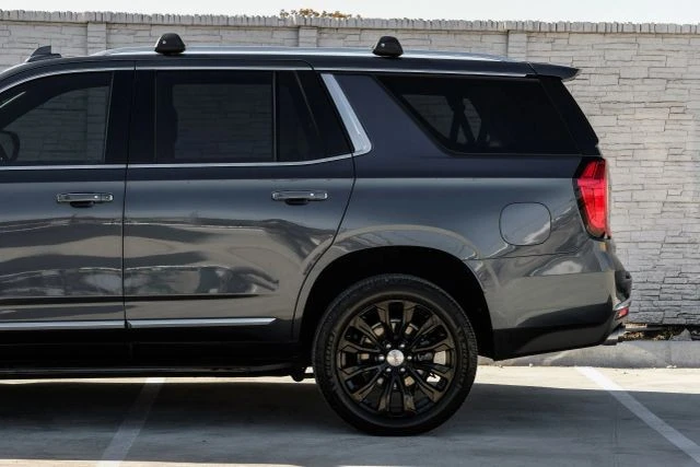 2021 GMC Yukon 5th Gen - Image 15 of 21