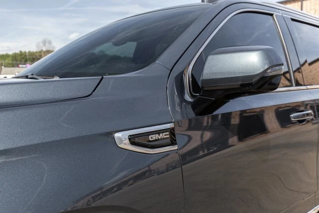 2021 GMC Yukon 5th Gen - Image 4 of 21