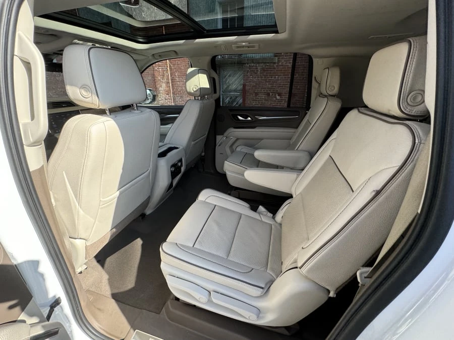 2021 GMC Yukon 5th Gen - Image 11 of 15