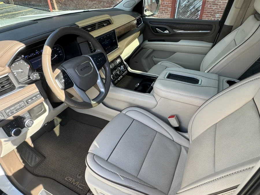 2021 GMC Yukon 5th Gen - Image 8 of 15