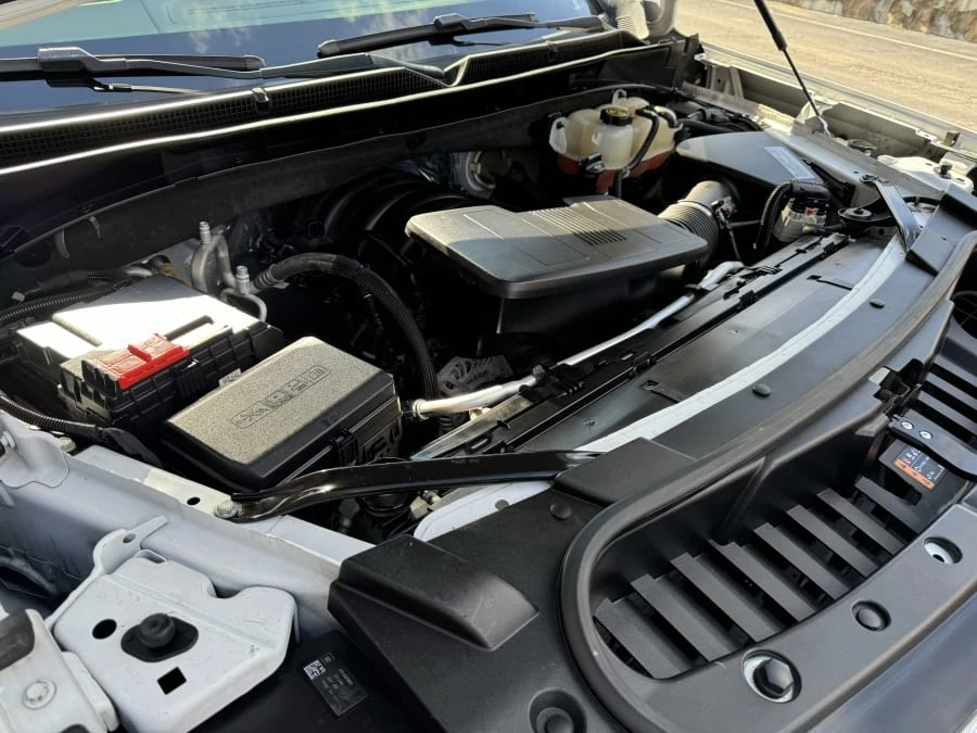 2021 GMC Yukon 5th Gen - Image 14 of 15