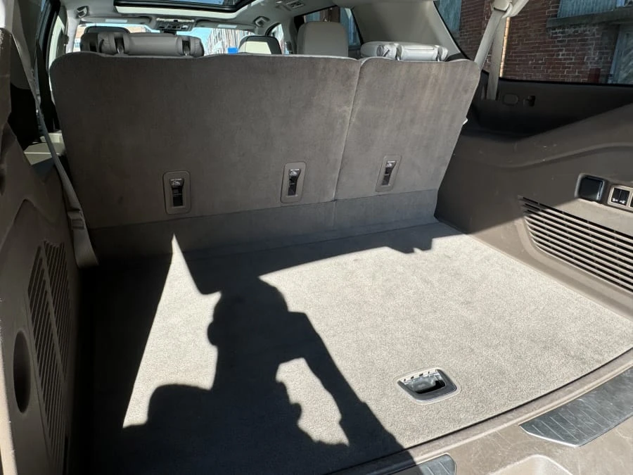 2021 GMC Yukon 5th Gen - Image 9 of 15