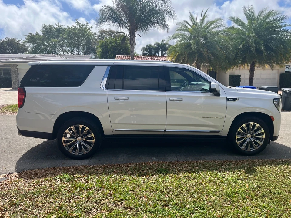 2021 GMC Yukon 5th Gen - Image 6 of 21
