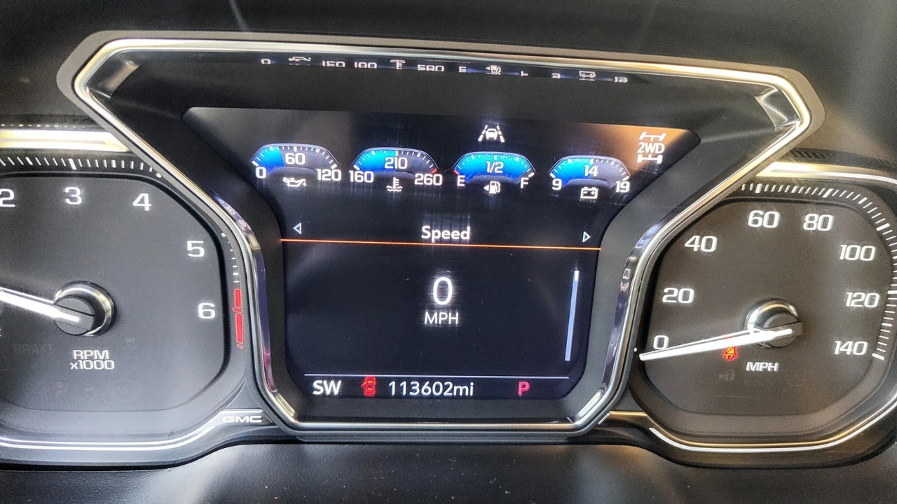 2021 GMC Yukon 5th Gen - Image 12 of 13