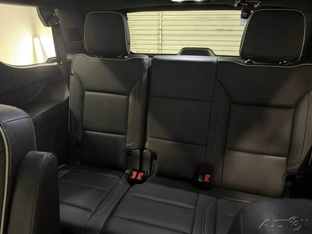 2021 GMC Yukon 5th Gen - Image 17 of 21