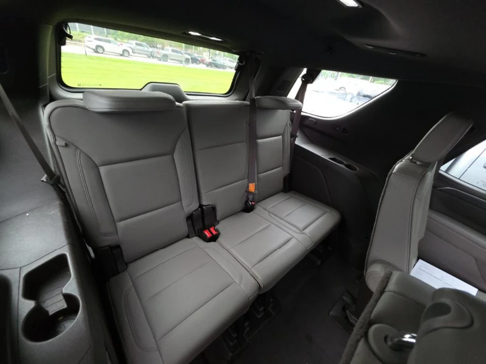 2021 GMC Yukon 5th Gen - Image 7 of 10