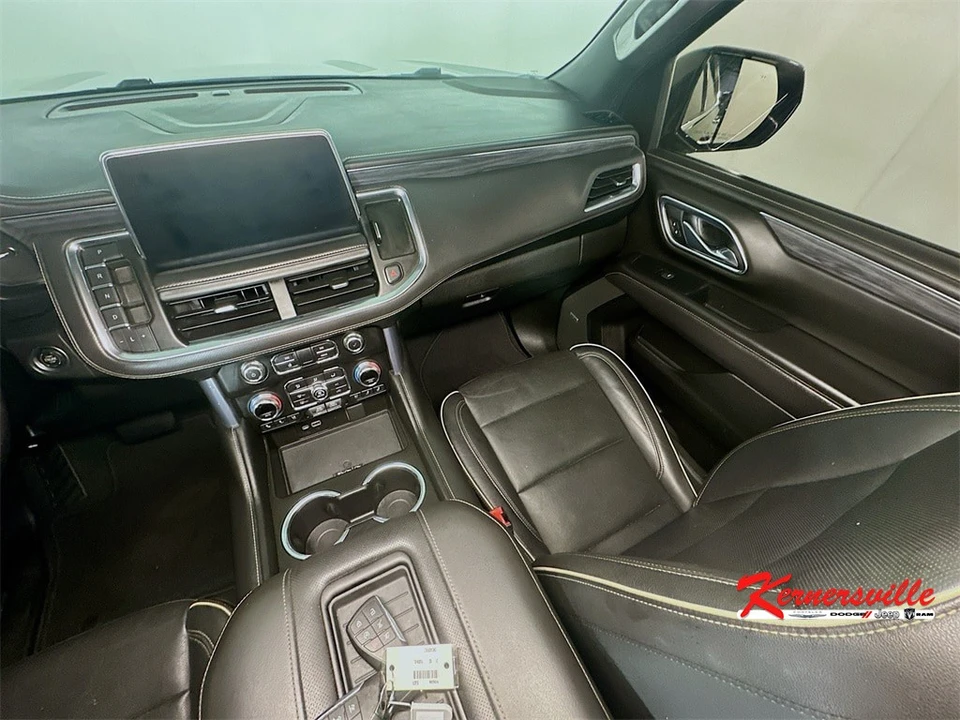 2021 GMC Yukon 5th Gen - Image 11 of 21