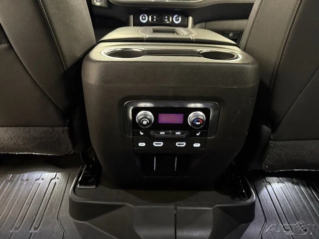 2021 GMC Yukon 5th Gen - Image 18 of 21