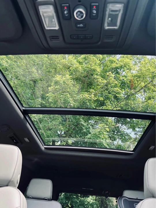 2021 GMC Yukon 5th Gen - Image 8 of 10