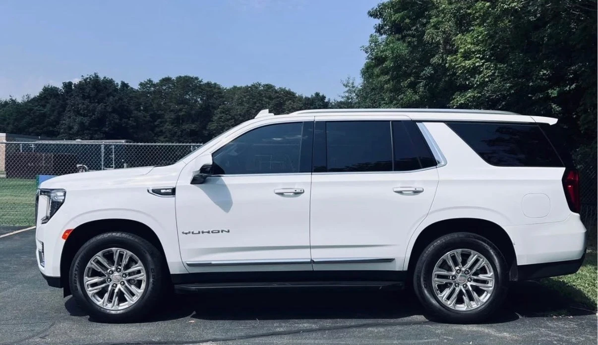 2021 GMC Yukon 5th Gen - Image 4 of 10