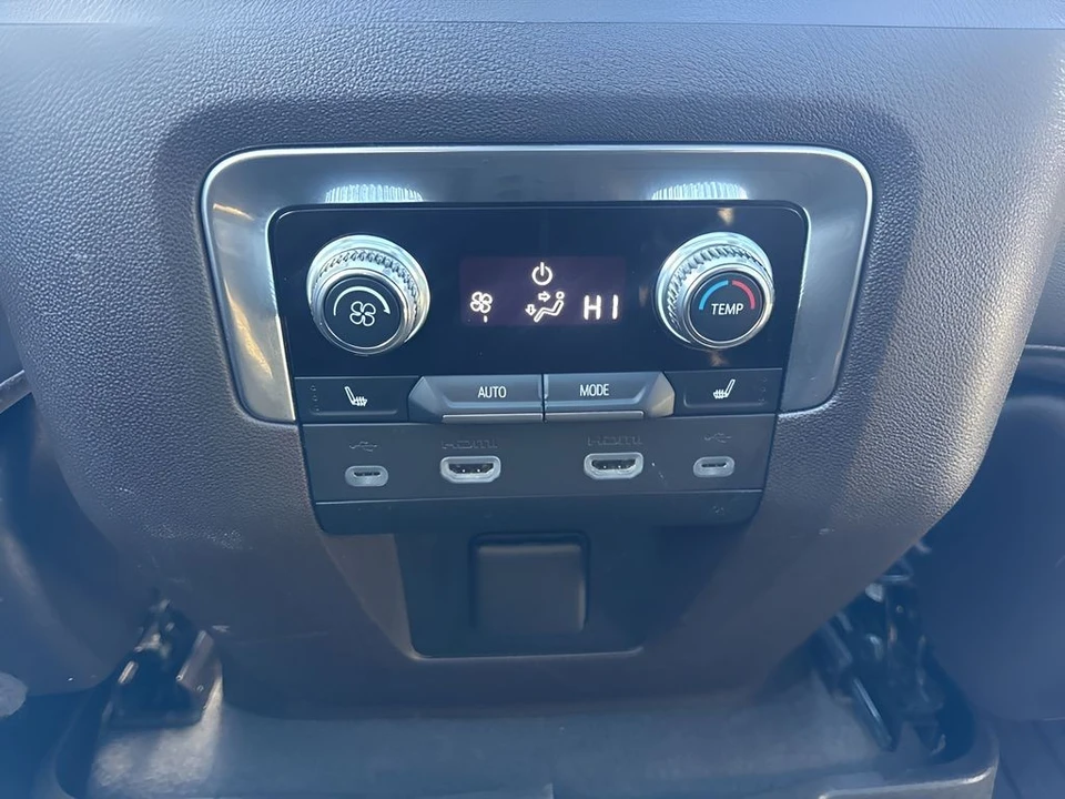 2021 GMC Yukon 5th Gen - Image 15 of 21