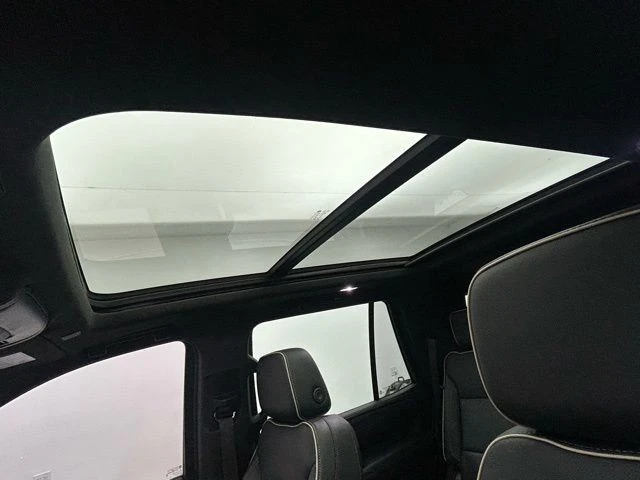 2021 GMC Yukon 5th Gen - Image 7 of 12