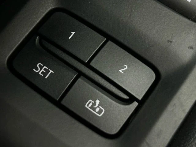 2021 GMC Yukon 5th Gen - Image 9 of 12