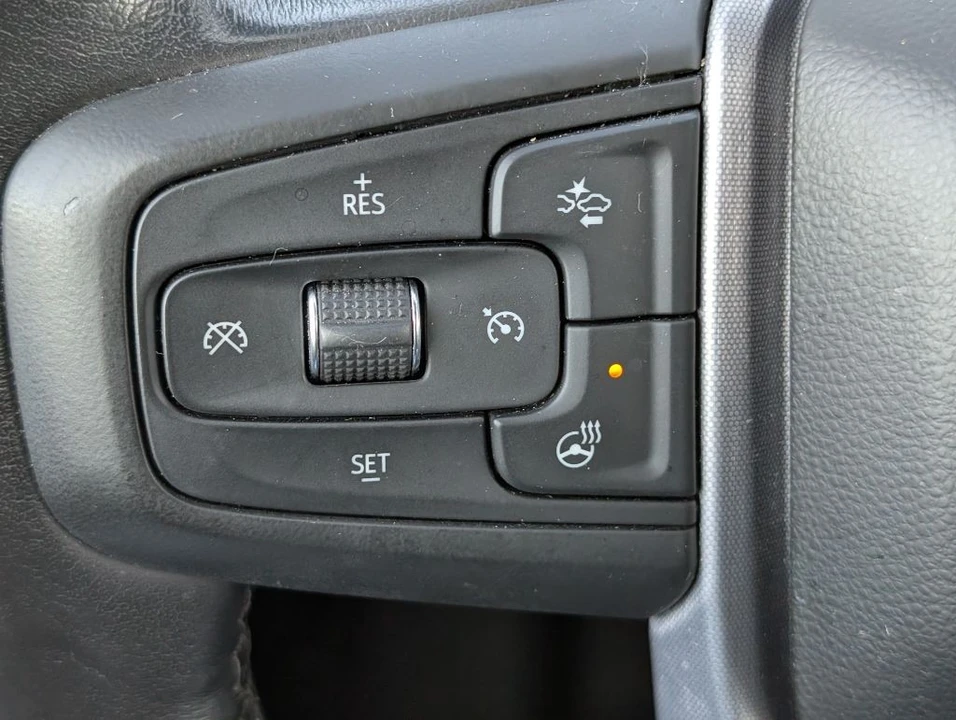 2021 GMC Yukon 5th Gen - Image 14 of 21