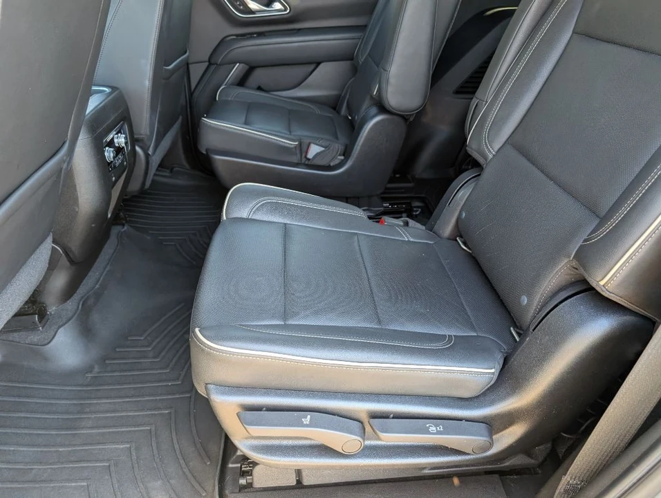 2021 GMC Yukon 5th Gen - Image 9 of 21