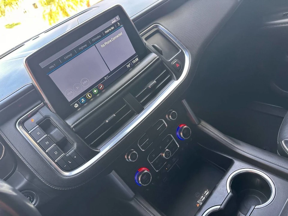 2021 GMC Yukon 5th Gen - Image 18 of 21