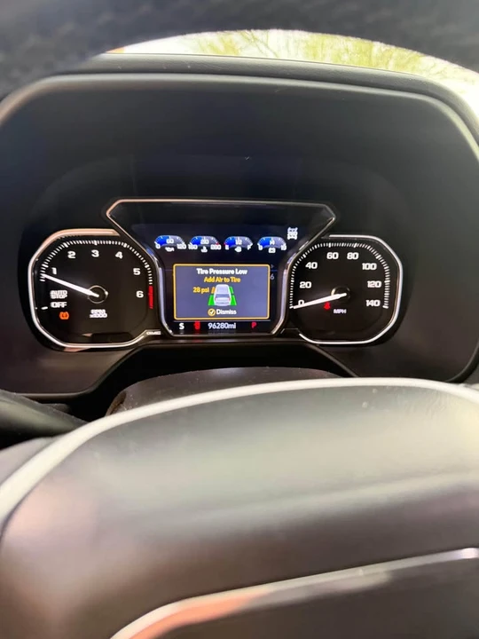 2021 GMC Yukon 5th Gen - Image 11 of 20