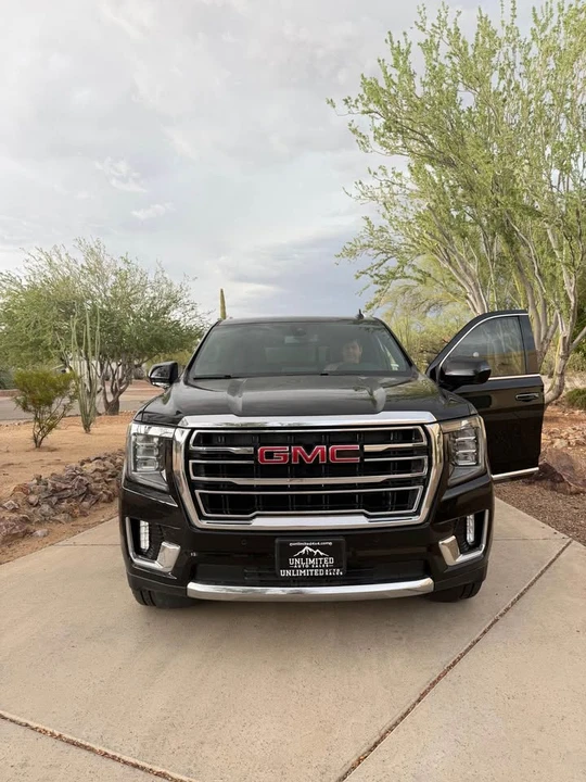 2021 GMC Yukon 5th Gen - Image 18 of 20