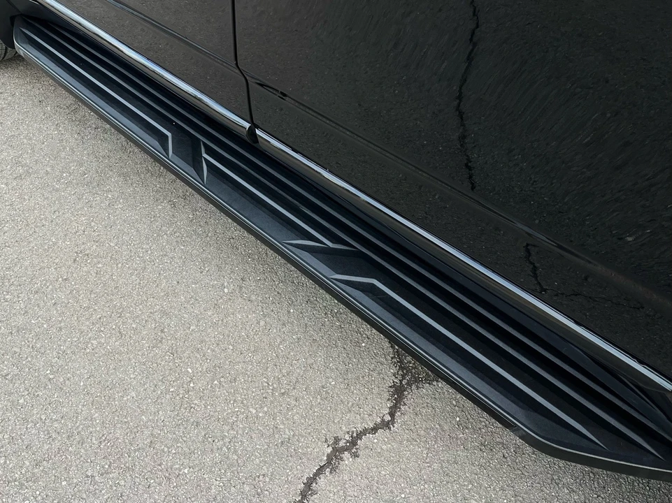 2021 GMC Yukon 5th Gen - Image 18 of 21