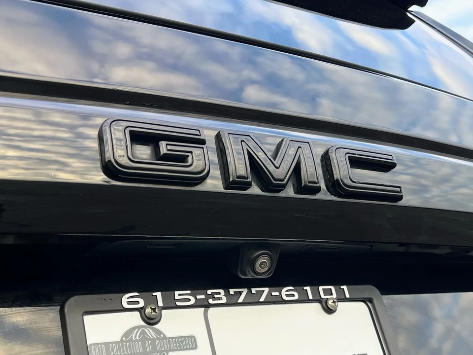 2021 GMC Yukon 5th Gen - Image 9 of 12