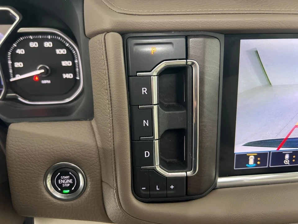 2021 GMC Yukon 5th Gen - Image 14 of 21