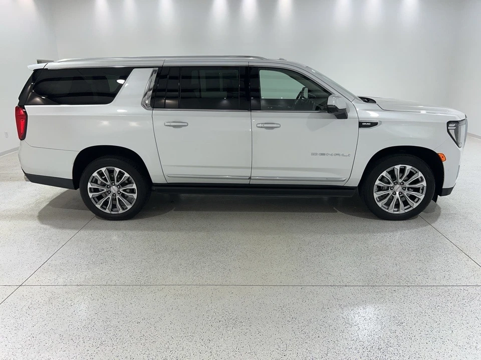 2021 GMC Yukon 5th Gen - Image 6 of 12